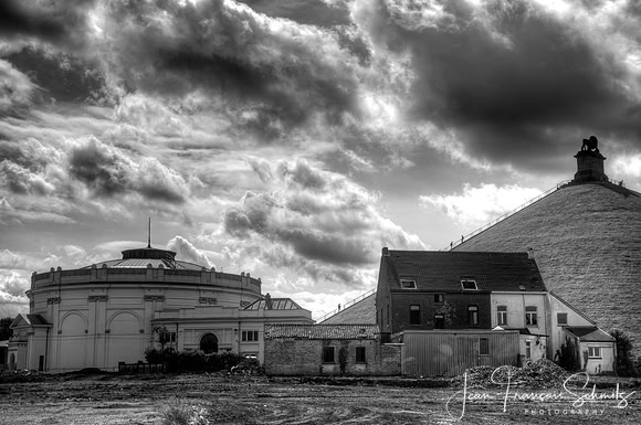 Impressive skies over the Lion Hill